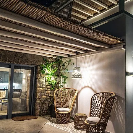 Elia By Mykonian Kazarte * Kalafati