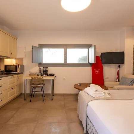 Elia By Mykonian Kazarte וילה קלפטיס